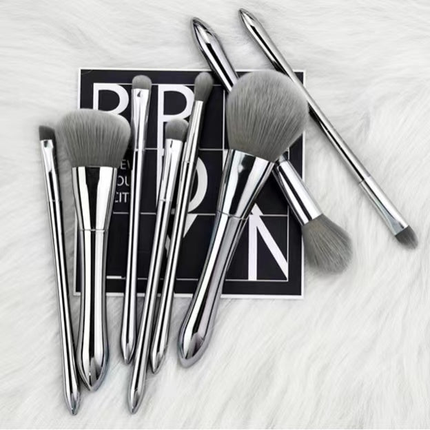 MOJO Silver Mirror 8 Piece Brush Set
