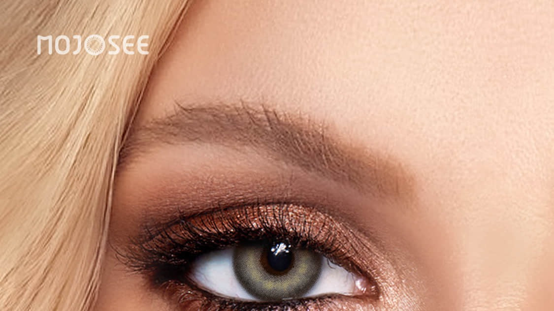 Natural brown colored contacts, soft everyday close-up