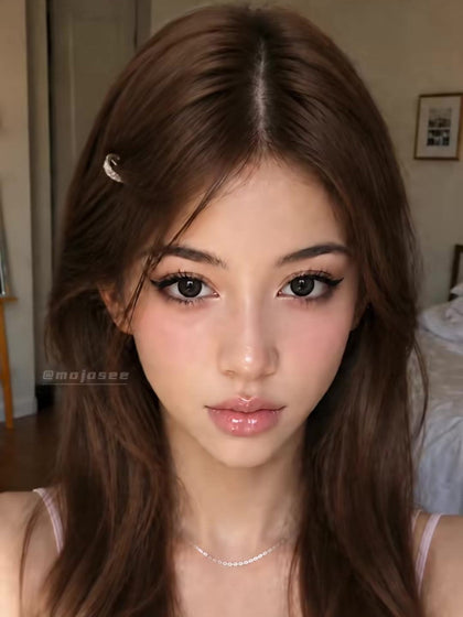Doll-Eye Makeup with Big Eye Black Lenses: Bigger, Not a Different Colour